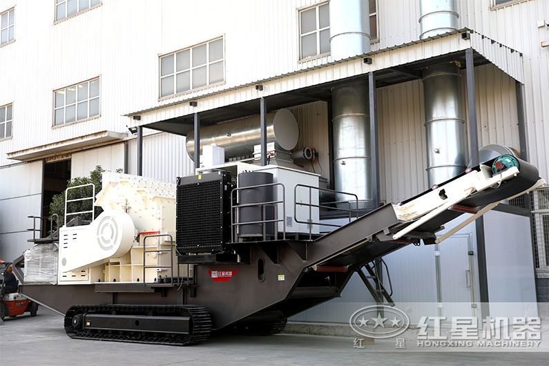 履帶式新型移動細(xì)碎制砂機(jī) 履帶式新型移動細(xì)碎制砂機(jī)