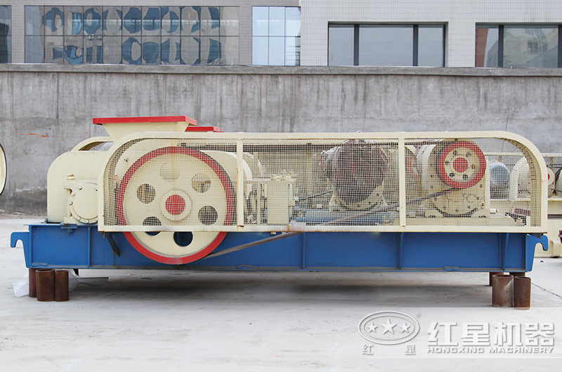 制砂選對輥破碎機還是沖擊式制沙機？