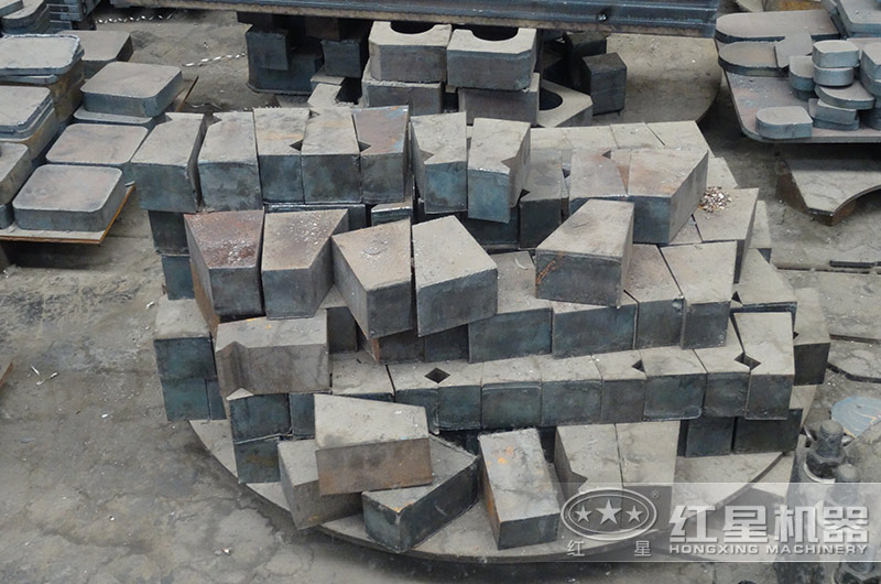 時(shí)產(chǎn)100噸機(jī)制砂整形機(jī)，推薦用HVI制砂機(jī)-好維護(hù)、成品率高