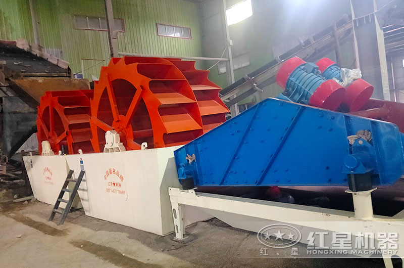 時(shí)產(chǎn)160噸洗沙機(jī)型號有哪些？搭配脫水篩減少細(xì)沙流失