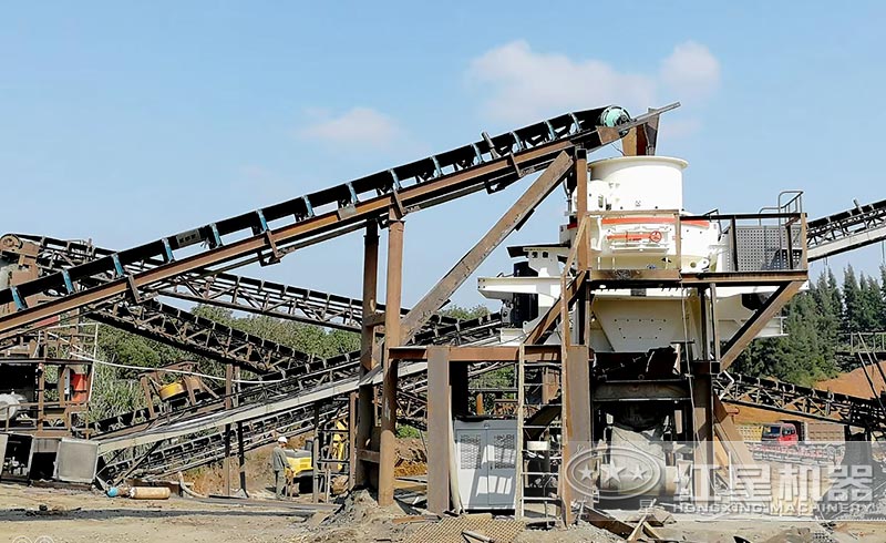 客戶來廠咨詢：想購買日產(chǎn)1000噸的制砂機，有推薦的型號嗎？