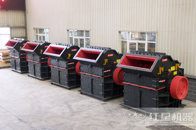 時(shí)產(chǎn)30噸的青石制砂機(jī)有哪些？多少錢一臺(tái)？