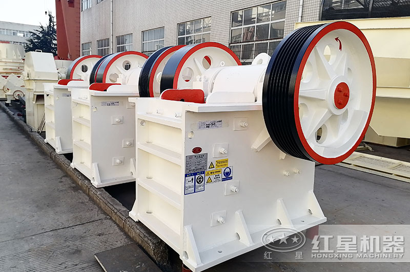 250x400破碎機(jī)一天生產(chǎn)多少？配多大電機(jī)？各項技術(shù)參數(shù)