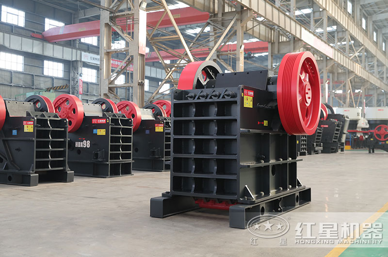 鐵礦破碎機(jī)設(shè)備種類有哪些？價(jià)格及圖片